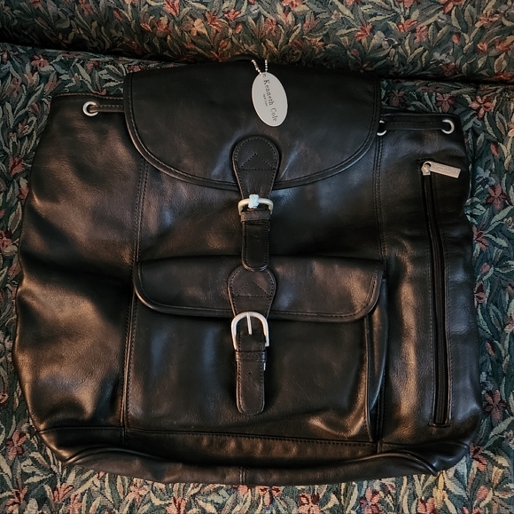 Kenneth Cole Leather flap backpack - Picture 2 of 5